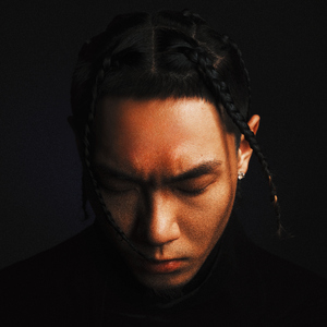 动漫名称《女性朋友》
